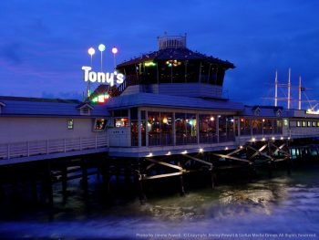 beach bars summer