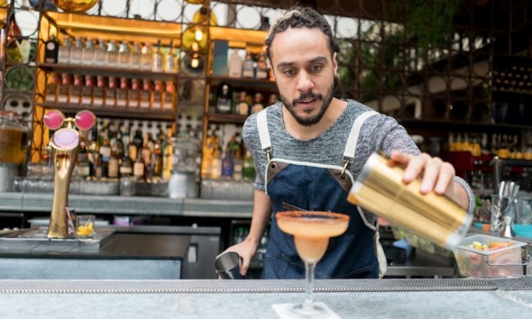 Why It’s Hard to Work a Traditional Job After Bartending