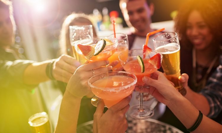 5 Drinks Every College Bar Should Offer
