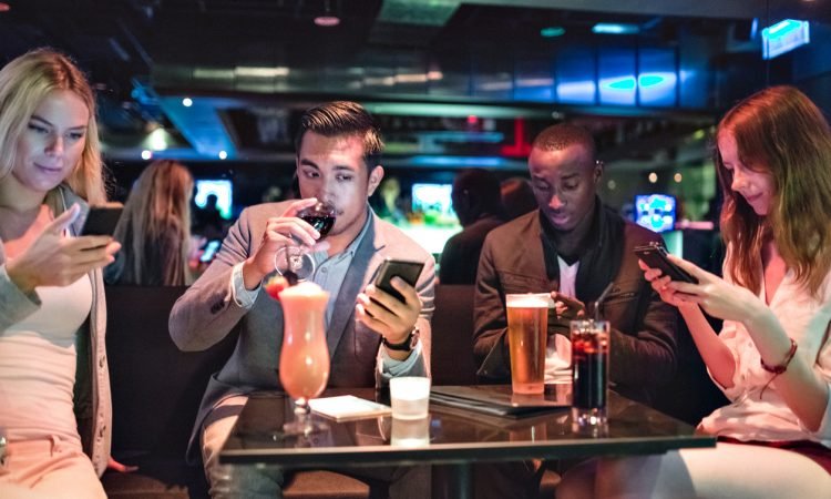 Are You Making These Social Media Mistakes at the Bar?